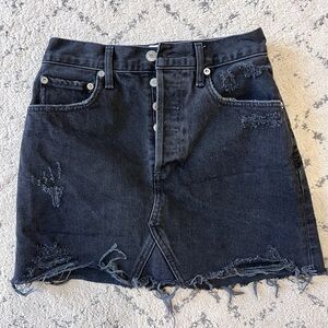 AGOLDE BLACK DENIM MINI SKIRT